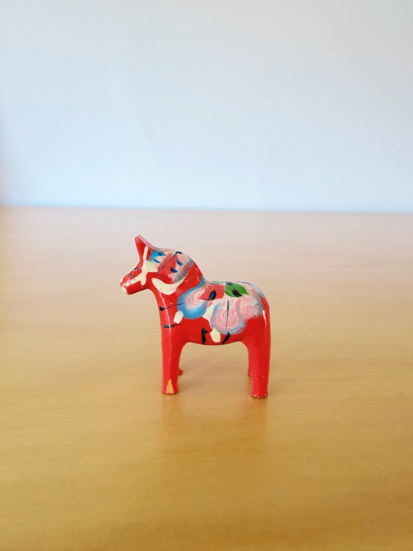 Äkta Dalahäst/ダーラナ地方の手工芸品/ダーラホース/レッド/ミニミニ