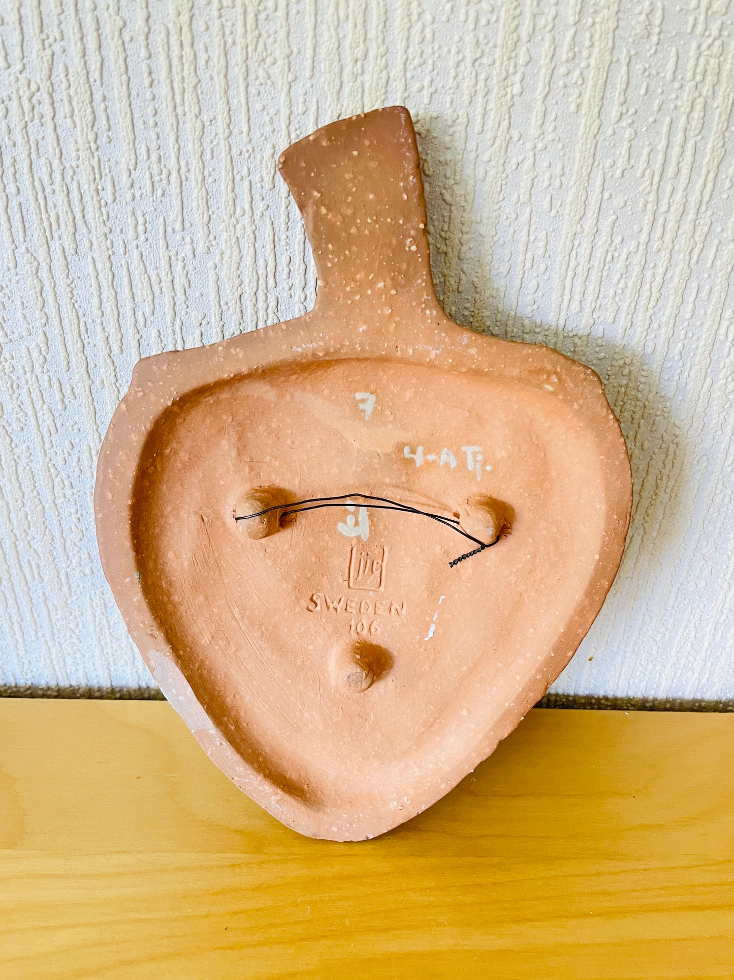 Jie Gantofta/ジイ.ガントフタ/Gabi Citon/ガビ.シトロン-テンボリ/イチゴの陶板