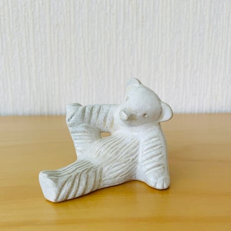 EGO Stengods/エゴストーングッズ/Willi Fischer/ウイリーフイッシャー/ストレッチするシロクマちゃん/片足あげ/ホワイト/Nr.1