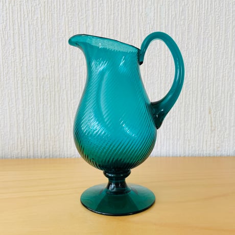 北欧ヴィンテージガラス/Hovmantorps Glasbruk/Signe Person Melin/シグネ.パーソン.メリーン/フラワーベース/エメラルドグリーン