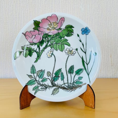 IKEA/イケア/ヴィンテージ/Midsommar/ミッドサマー/デザートプレート/19,5cm/イチリンソウ、ハマナスなど
