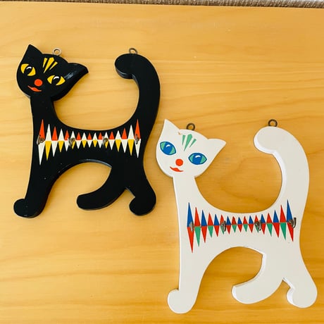 北欧ヴィンテージ/レトロ可愛いネコの鍵掛けボード/白ネコちゃん