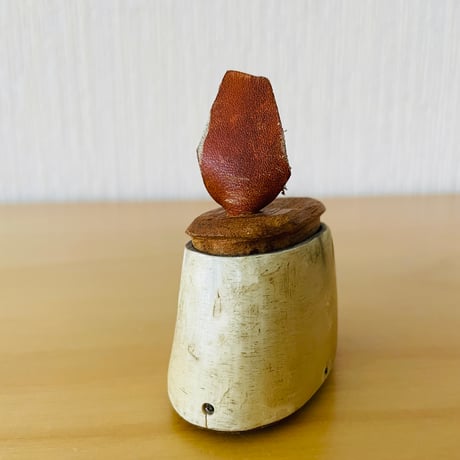 北欧ヴィンテージ/Sameslöjd/北スゥエーデン伝統手工芸/チークとトナカイのツノのドーサ/ピルケース