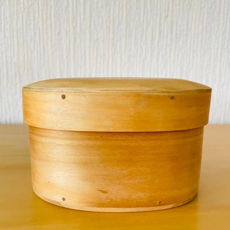 北欧伝統手工芸/Svepask/蓋付きオーバルケース