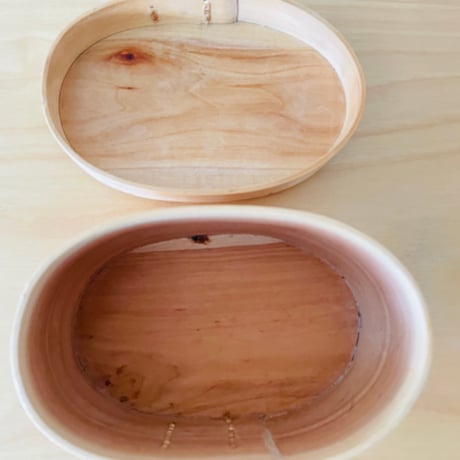 北欧伝統手工芸/Svepask/蓋付きオーバルケース