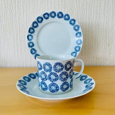 Uppsala Ekeby Karlskorna/ウプサラエケビー.カールスコーナ/ティーカップ&ソーサー,プレート３点セット/6042モデル